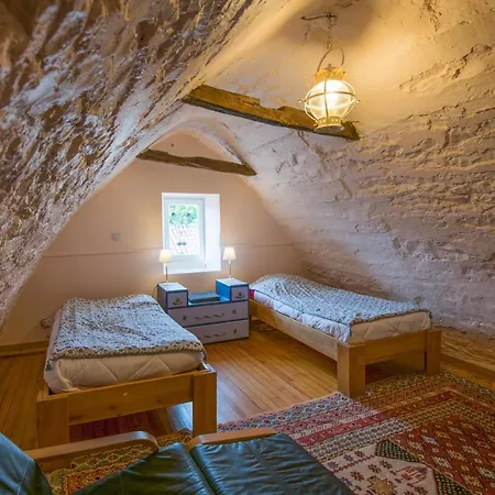 Lou Castel - Ancien Fort Medieval * Fondamente